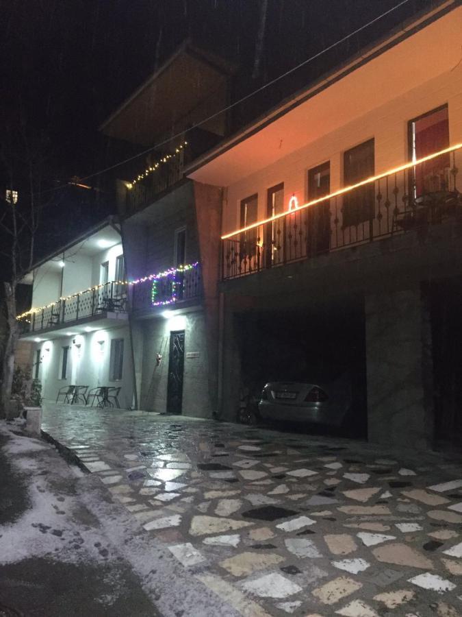 Cristal Hotel Bordzjomi Buitenkant foto